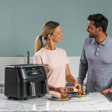 Carica l'immagine nel visualizzatore di Gallery, Friggitrice ad aria Ninja Dual Zone da 7,6 L AF300EU