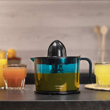 Carica l'immagine nel visualizzatore di Gallery, Spremiagrumi elettrico EssentialVita Adjust Black