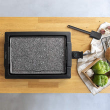Carica l'immagine nel visualizzatore di Gallery, Piastra-grill elettrica Tasty&Grill 2000 InoxStone