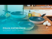 Carica e avvia il video nel visualizzatore di galleria, POLKA EXPERIENCE 18-22-26 BUCKET SET GRAVITY