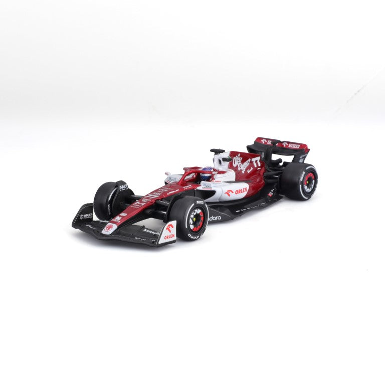 18-38068 #77 Bottas - Bburago - 1:43 RACE - Alfa Romeo F1 Team Orlen con casco