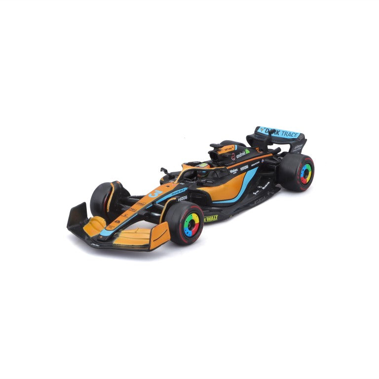 18-38064 #3 Ricciardo - Bburago - 1:43 - RACE - McLaren F1 MCL 36 con casco