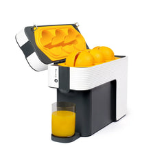 Carica l'immagine nel visualizzatore di Gallery, Spremiagrumi Automatico Citring One Bianco
