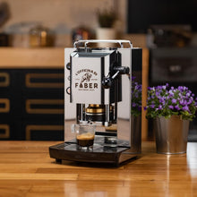 Carica l'immagine nel visualizzatore di Gallery, Faber Pro Total Inox Basic  Macchina Per Caffe''  Pressacialda In Ottone  Elettrovalvola E Termostato 95  Telaio In Acciaio
